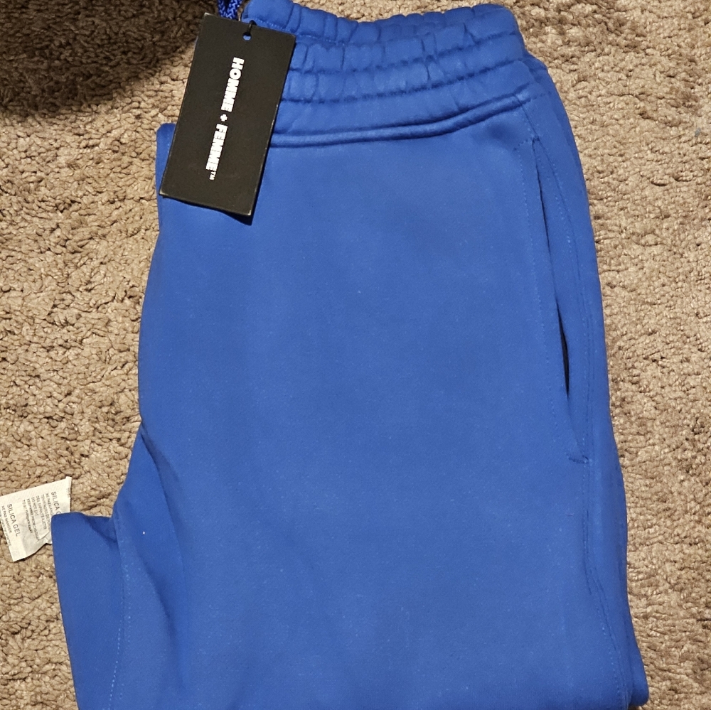 HOMME FEMME JOGGERS NEW SIZE SMALL